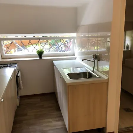 Schmidt 2. Lägenhet *